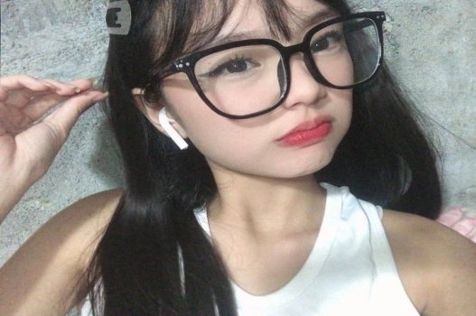 chát sex trực tuyến Bộc lộ tình cảm trai gái với bà mẹ kế xinh đẹp